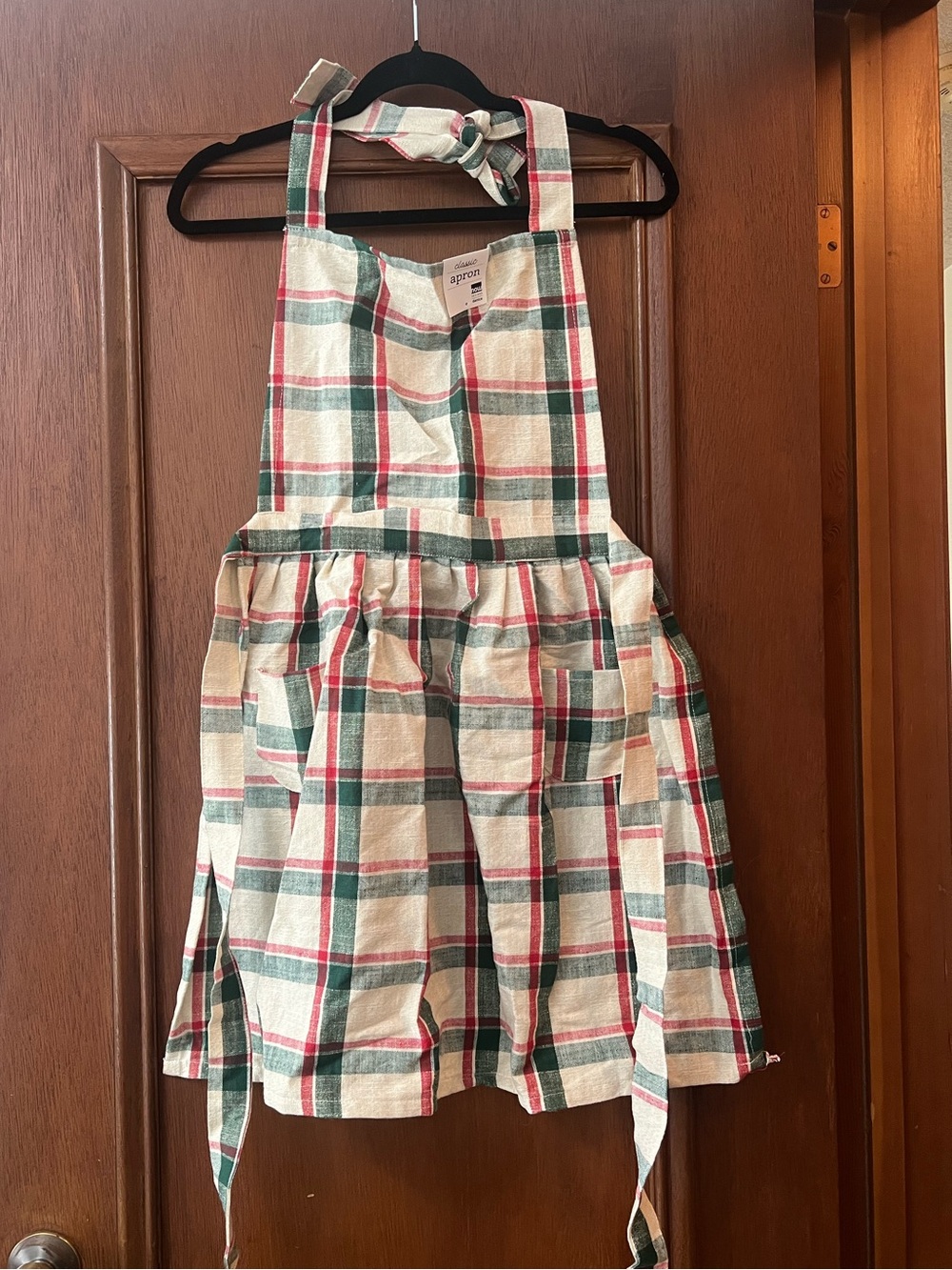 BNWT Plaid Cotton Apron in Cream, Green & Red by Danica